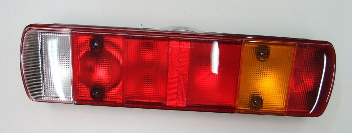 Stop lampa 6 dela volvo 516x130x80 desna