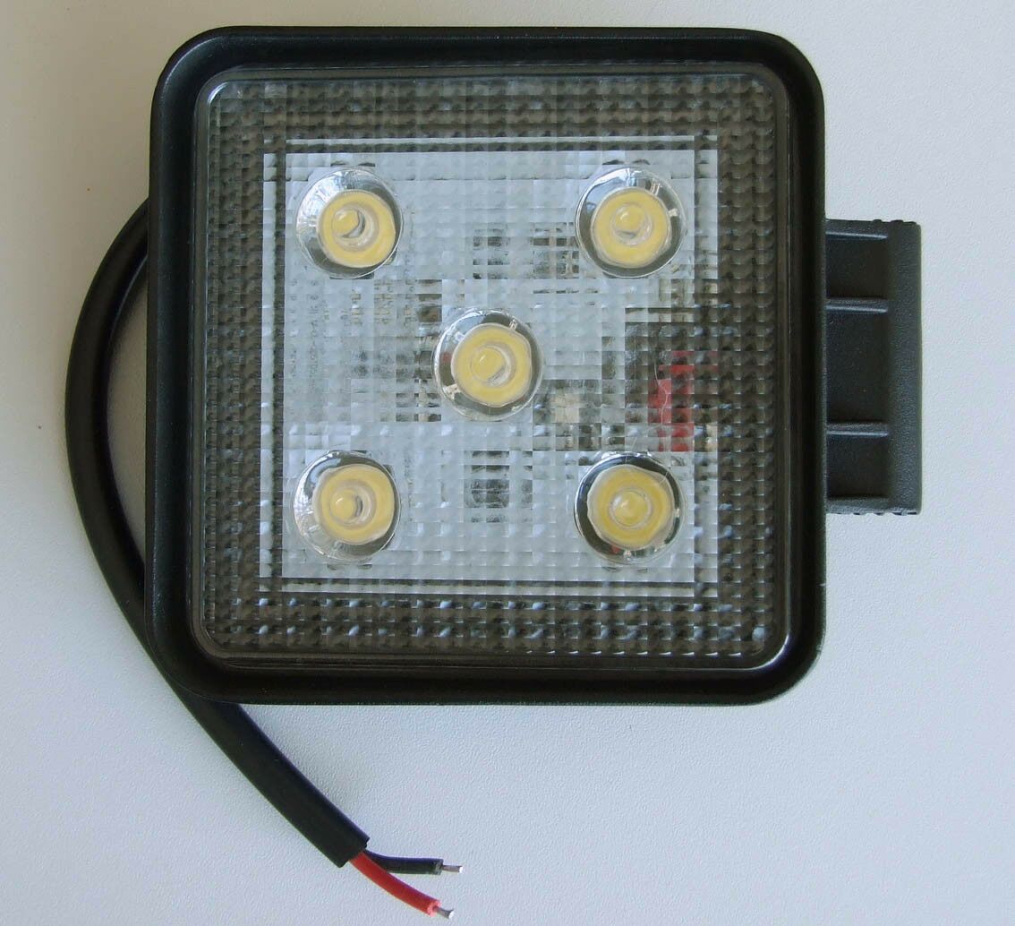 Radni far led 10-30v 15w 5 dioda 110x110  171948