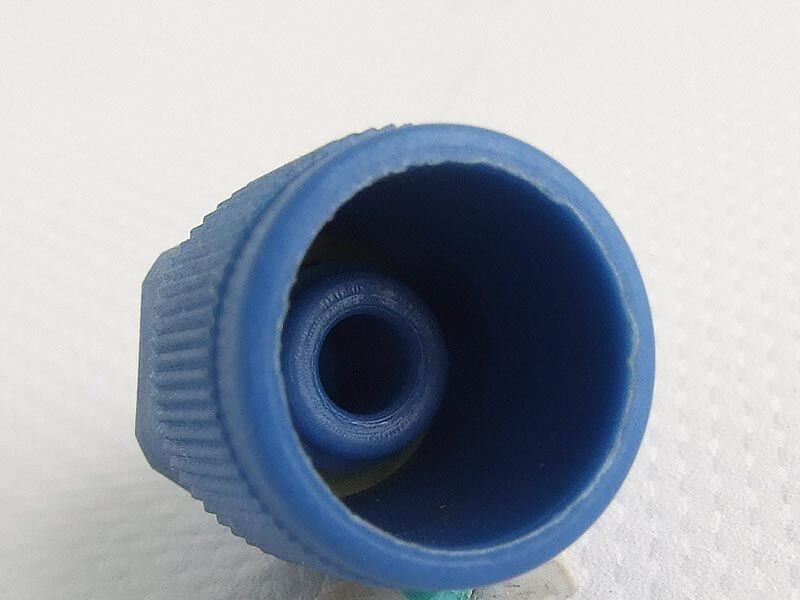 Plast.pokl.ventila od 13.5 mm