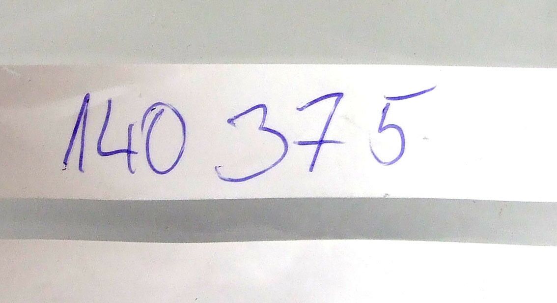 Lezaj iglicasti valeo d9r...
