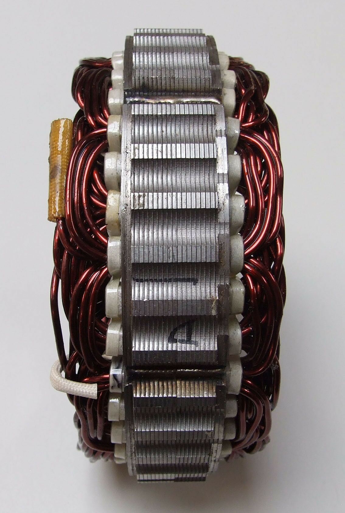 Stator alt hitachi  opel corsa disel