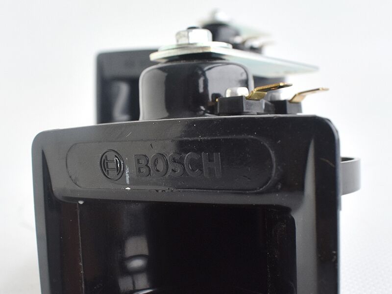 Sirena dvoglasna 12v bosch puz crna