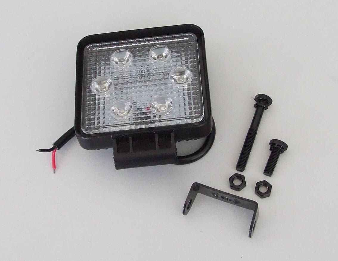 Led radno svetlo 18w 6 dioda 9v-32v kvad.