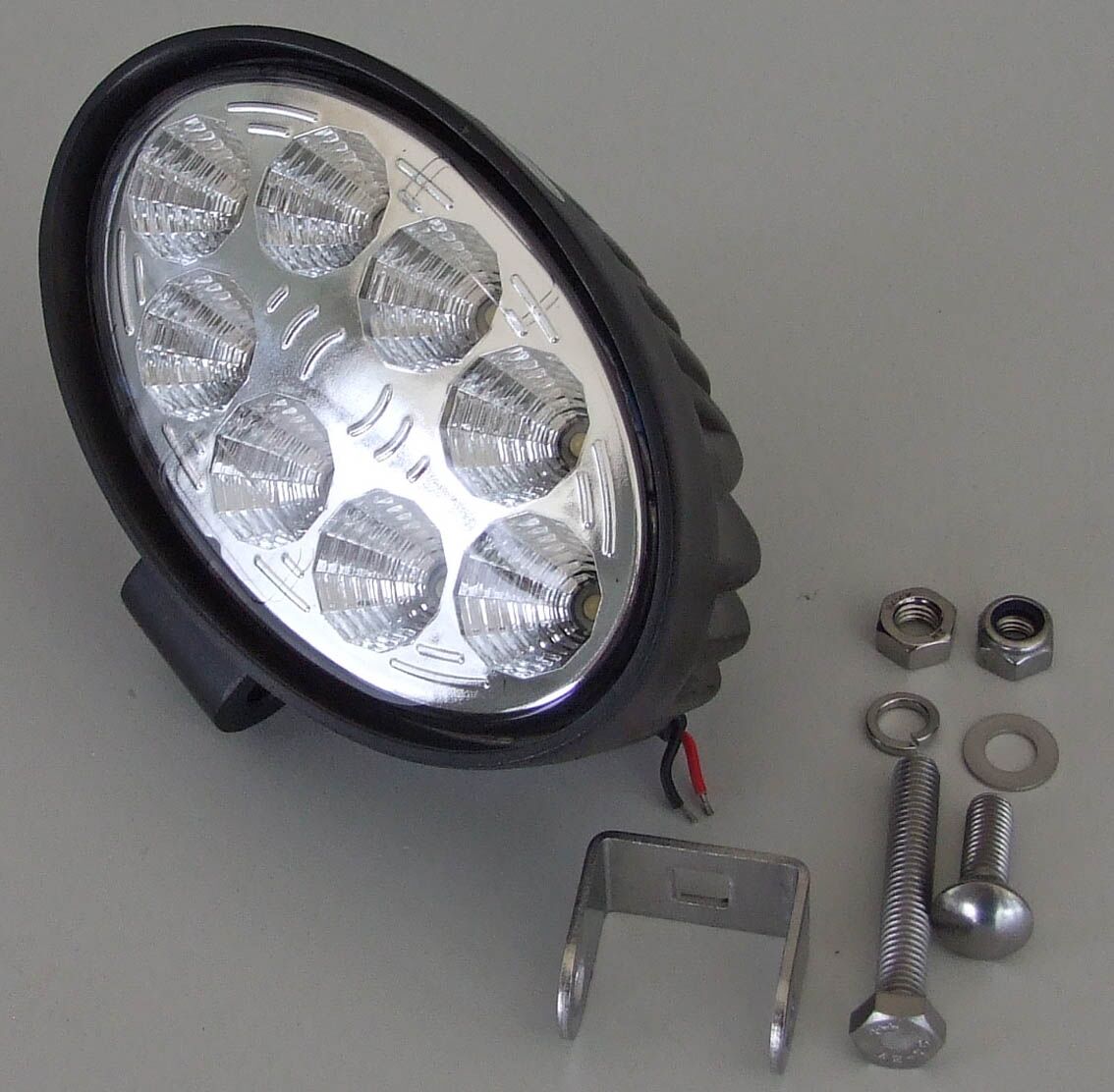 Led radno svetlo 24w 8 dioda 9v-32v elipsa